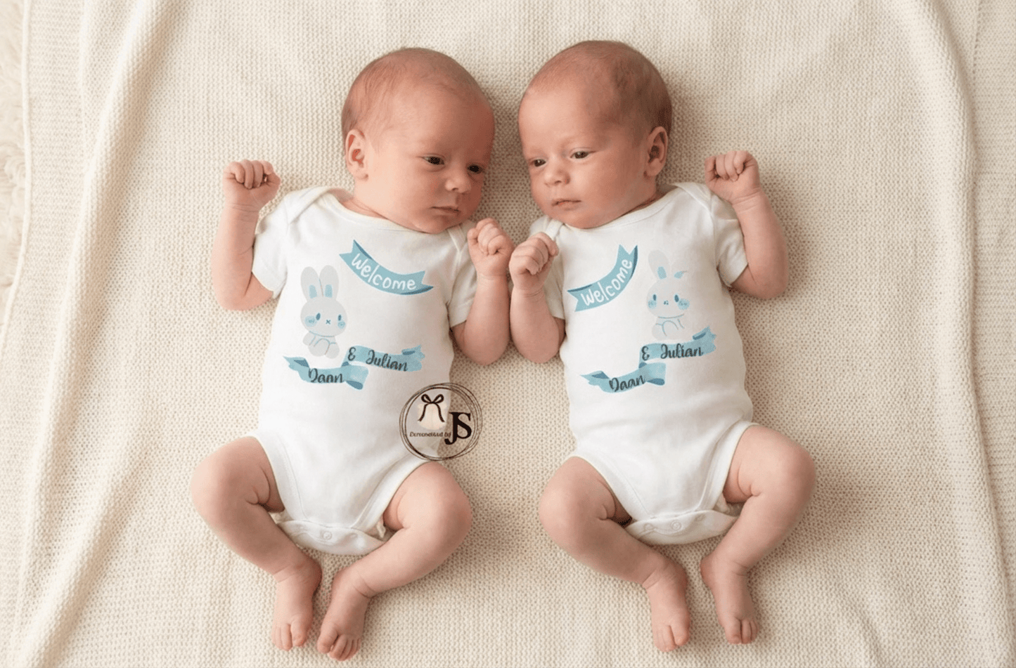 Baby romper: ''Hoera een tweeling'' 2 stuks - Personalized by JS